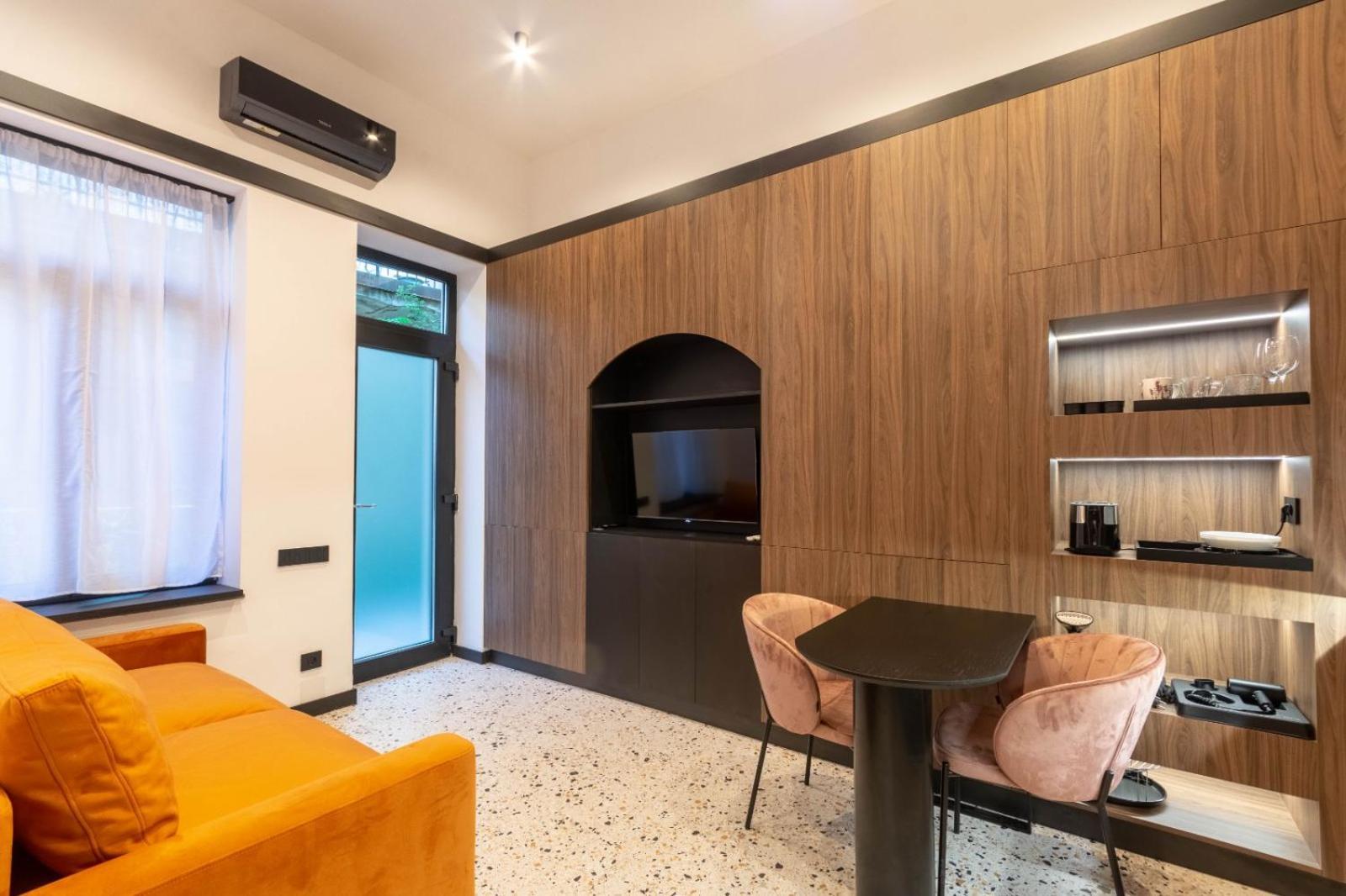Jais Home-Moon Apartment Old Town คลูจ-นาโปกา ภายนอก รูปภาพ